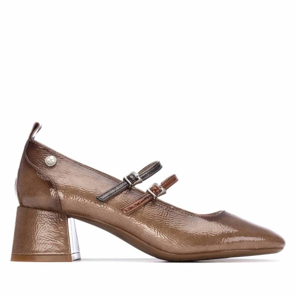 NEW XTI women's patent leather mary jane heel in beige